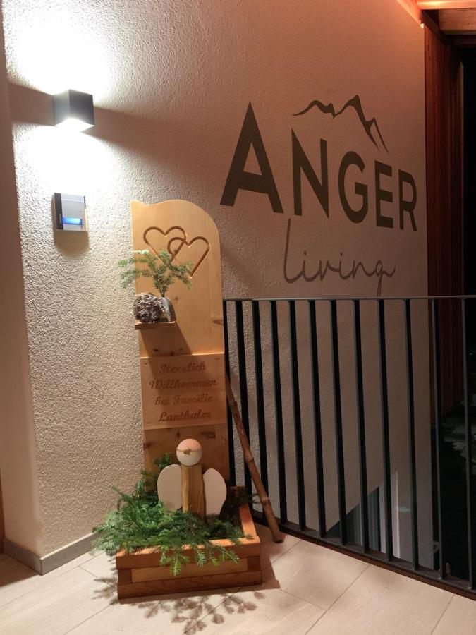 Anger Living Leilighet Laion Eksteriør bilde